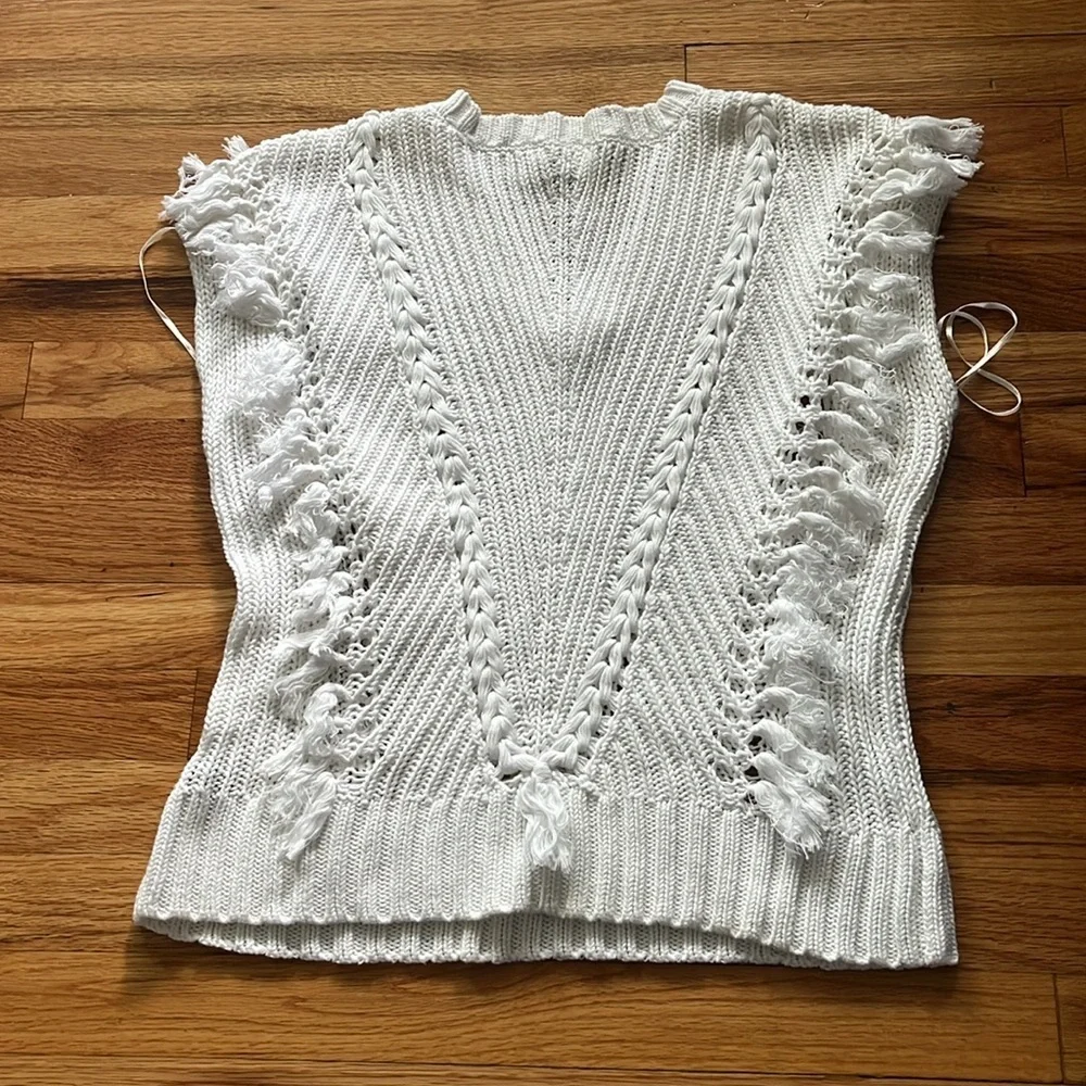 LAUREN RALPH LAUREN white fringe sleeveless sweater size small - Picture 3 of 3